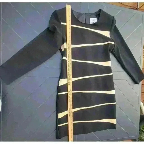 Joseph Ribkoff Black Bodycon Knit Dress Gold Diagonal Blocking Size 8 Vintage - Picture 4 of 10